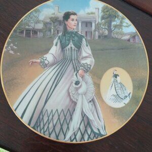 Gone With the Wind collectible plate "Country Walking Dress" GWTW
